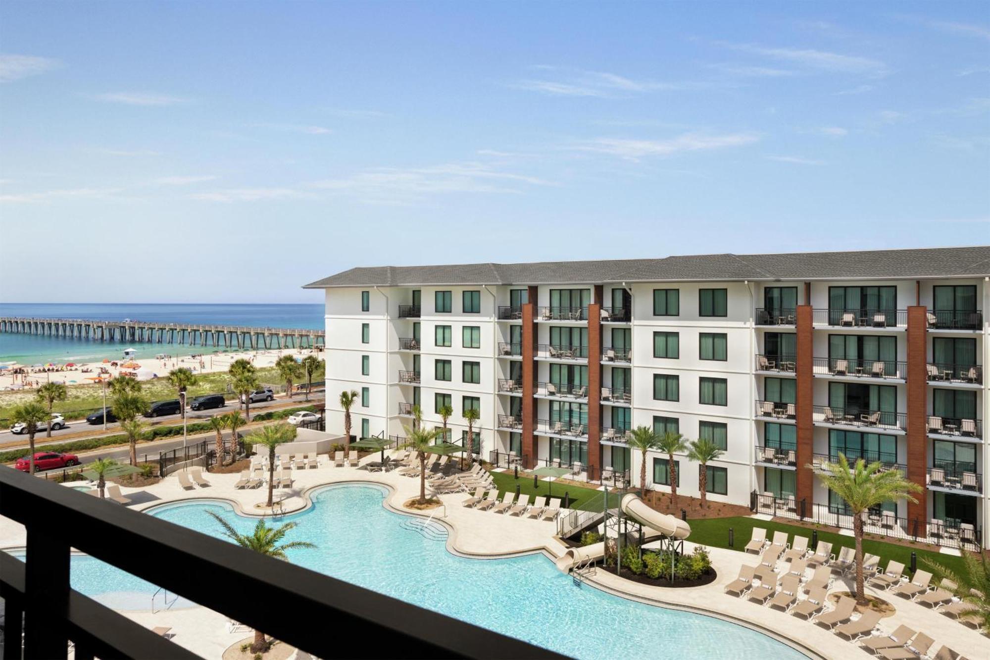 King Suite with Balcony and Bath Tub - Gulf View/Mobility Accessible